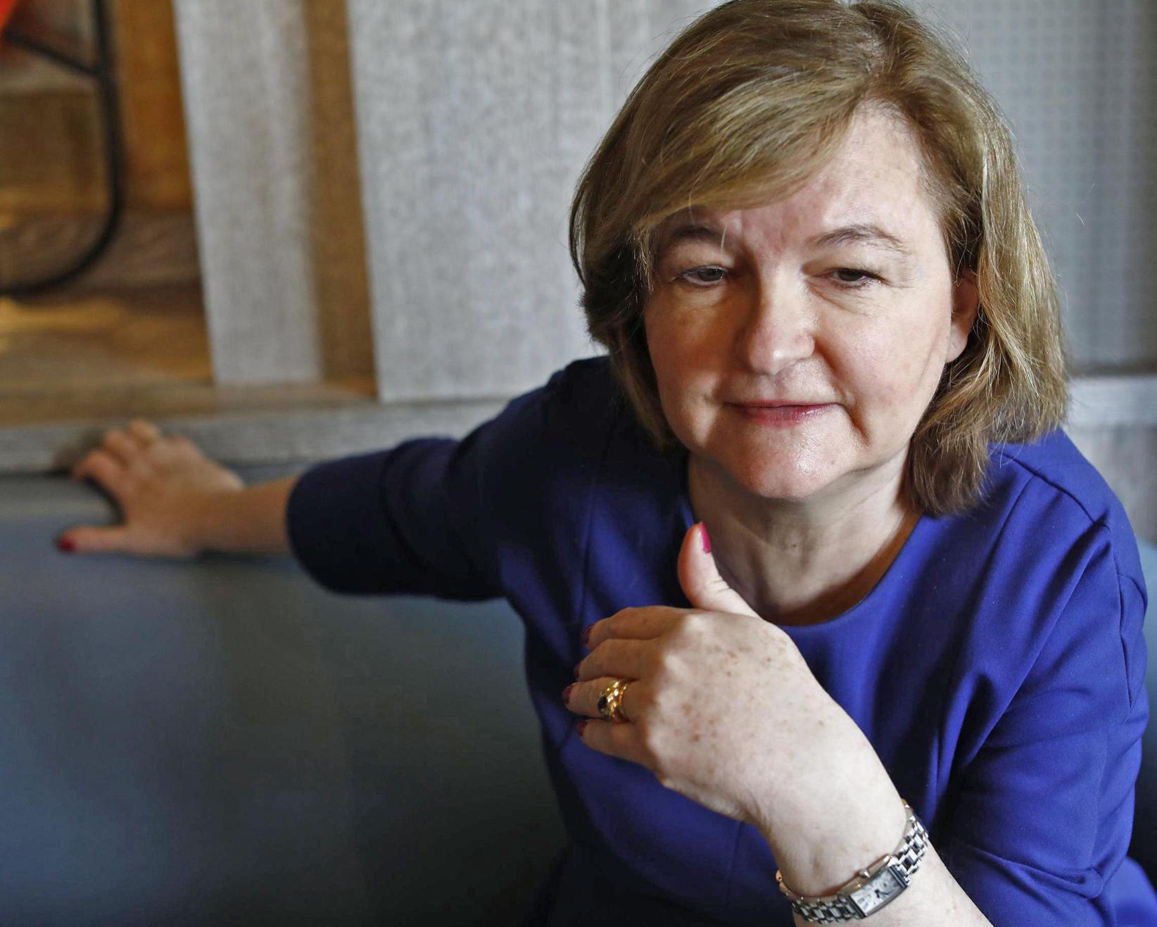 Valérie Hacot,Pauline Théveniaud
