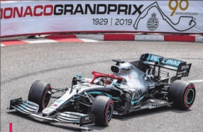 E.B., à Monaco