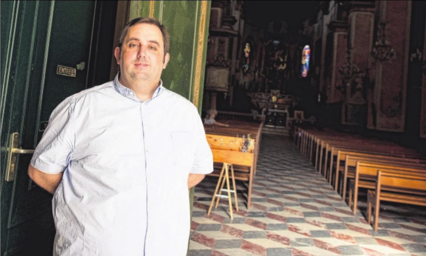 TEXTES : PIERRE NEGREL,PHOTO : ANGÈLE CHAVAZAS