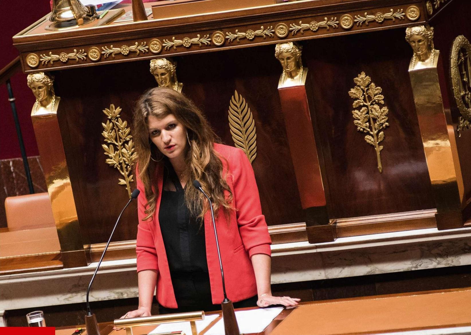 PAR HÉLÈNE GUINHUT