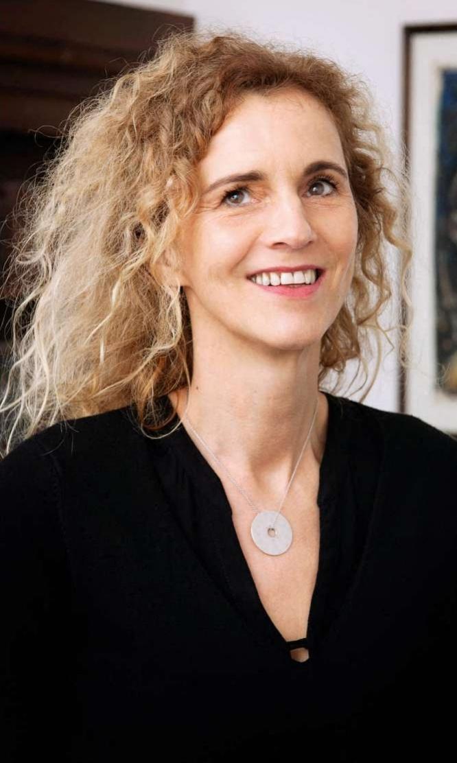PAR OLIVIA DE LAMBERTERIE