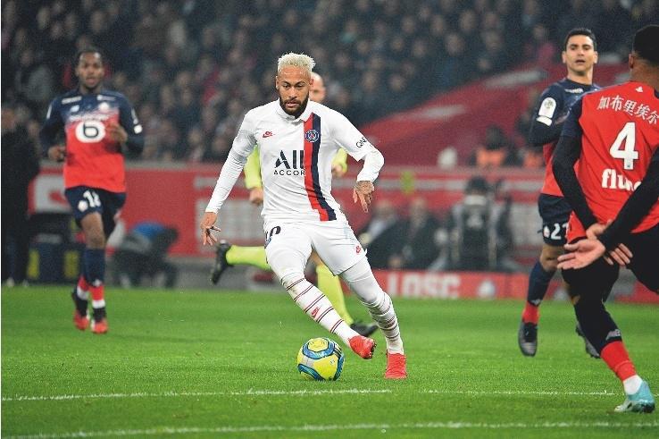 Texte Roberto Notarianni, avec Dave Appadoo et Nabil Djellit
