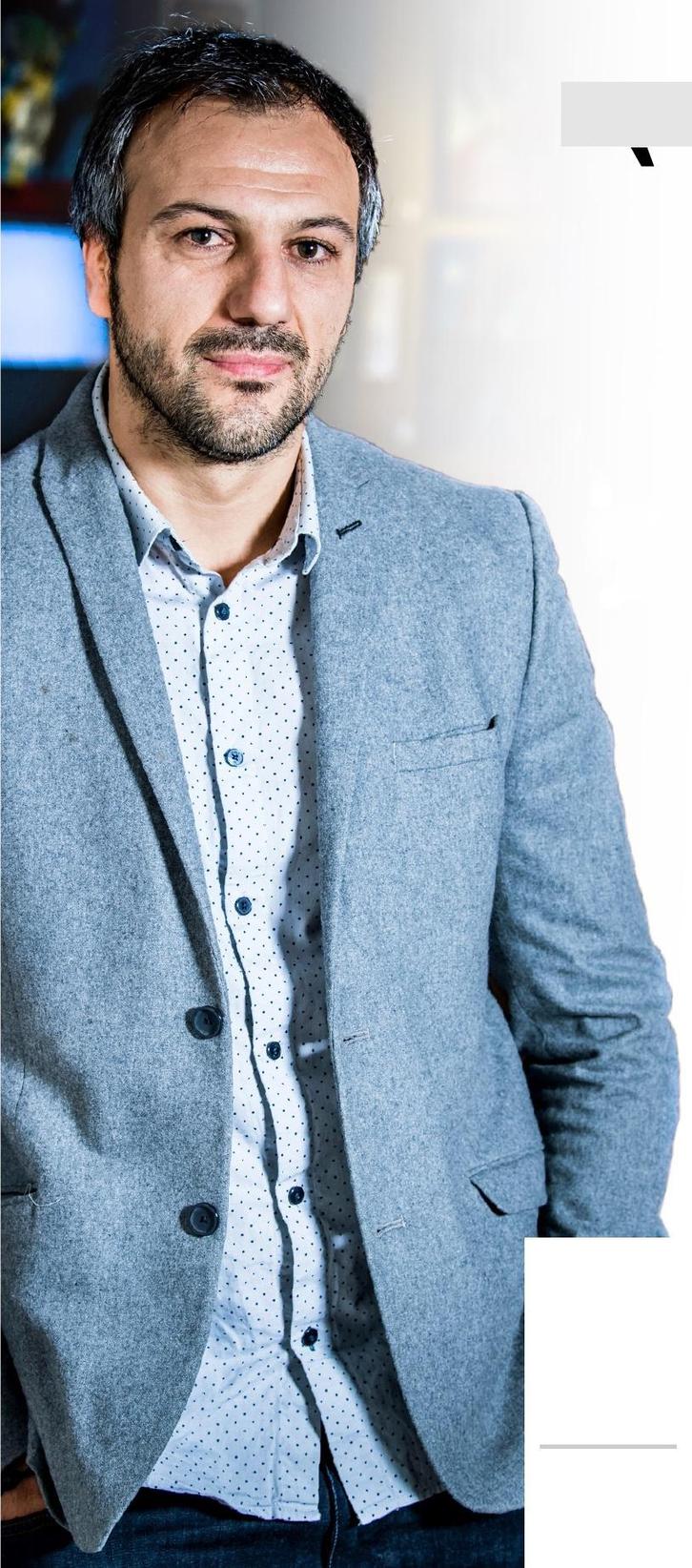 DE NOTRE ENVOYÉ SPÉCIAL,CLÉMENT DOSSIN