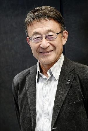 DE NOTRE ENVOYÉE SPÉCIALE,DOMINIQUE ISSARTEL