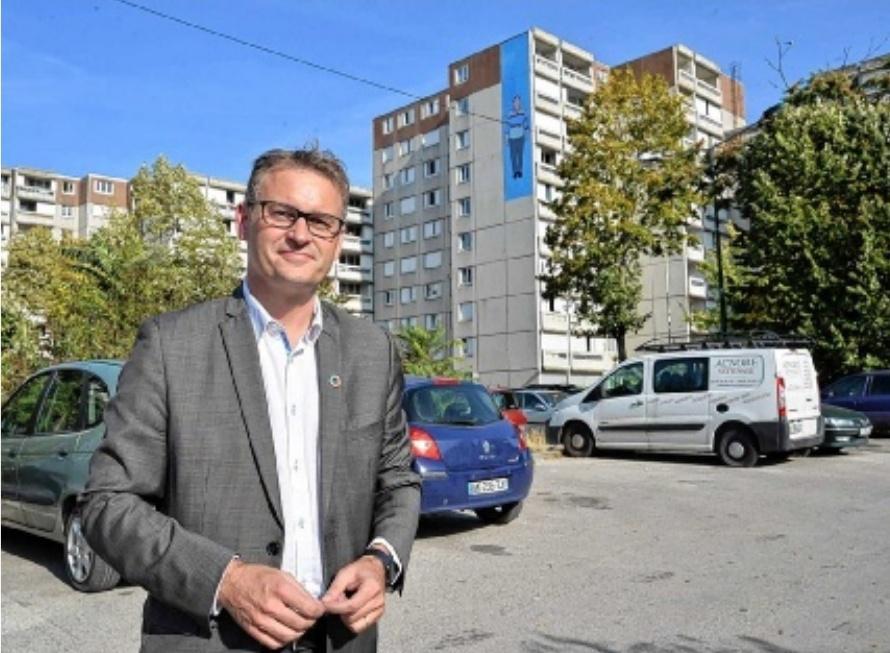 Propos recueillis par,GUILLAUME LÉVY