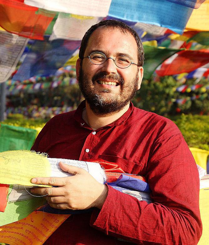 Yann Vagneux, prêtre des Missions étrangères de Paris vivant en Inde (1)