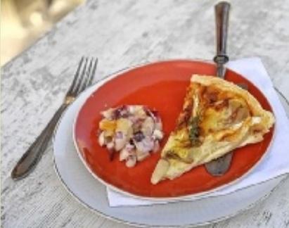 Tarte poire-maroilles et salade chicon-haddock