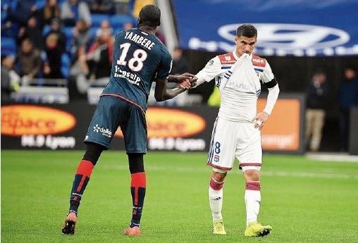 Bilel Ghazi (avec L. Ha.)