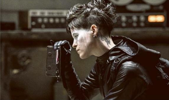 STÉPHANIE BELPÊCHE De Fede Álvarez, avec Claire Foy. 1 h 57. Sortie mercredi.