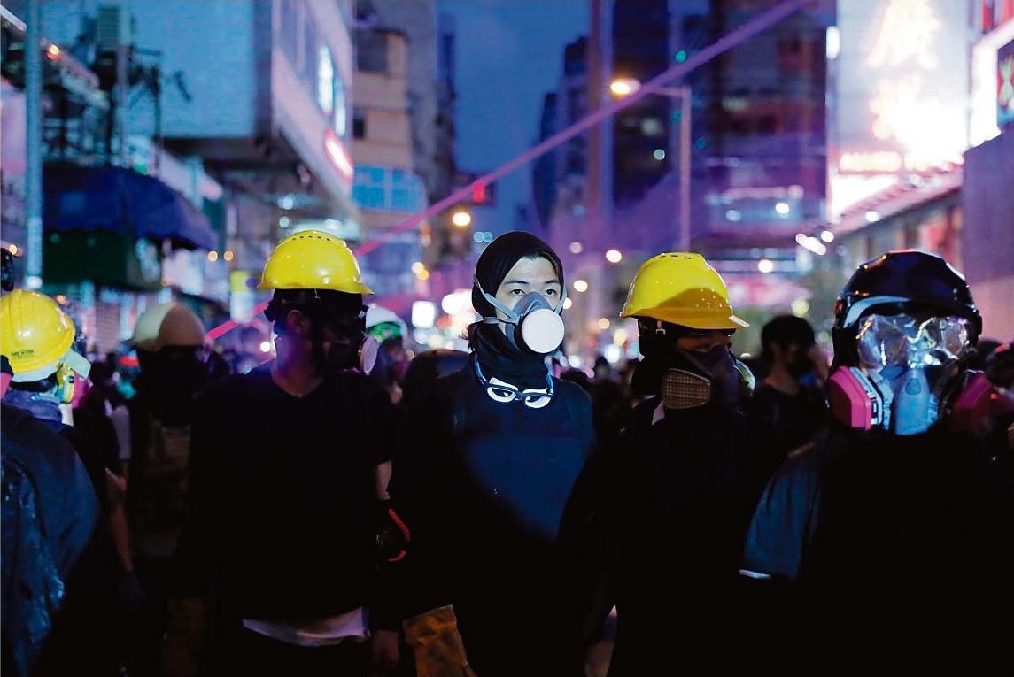 Envoyé spécial Hongkong SÉBASTIEN LE BELZIC