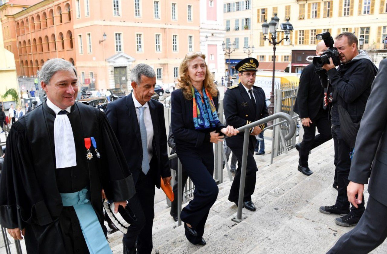 J.Cl. avec AFP