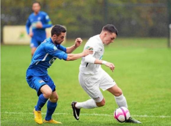 Arbitre. C. Beurel.,BUTS. CO Briochin : Kerbrat (45’ +2, csc).,Avertissements. CO Briochin : Etesse (51’), Audic (61’), La Grée (82’) ; Saint-Martin-des-Champs : Bergot (41’), Noan (65’), Corbel (70’).,Expulsion. Saint-Martin-des-Champs : Dru (87’).