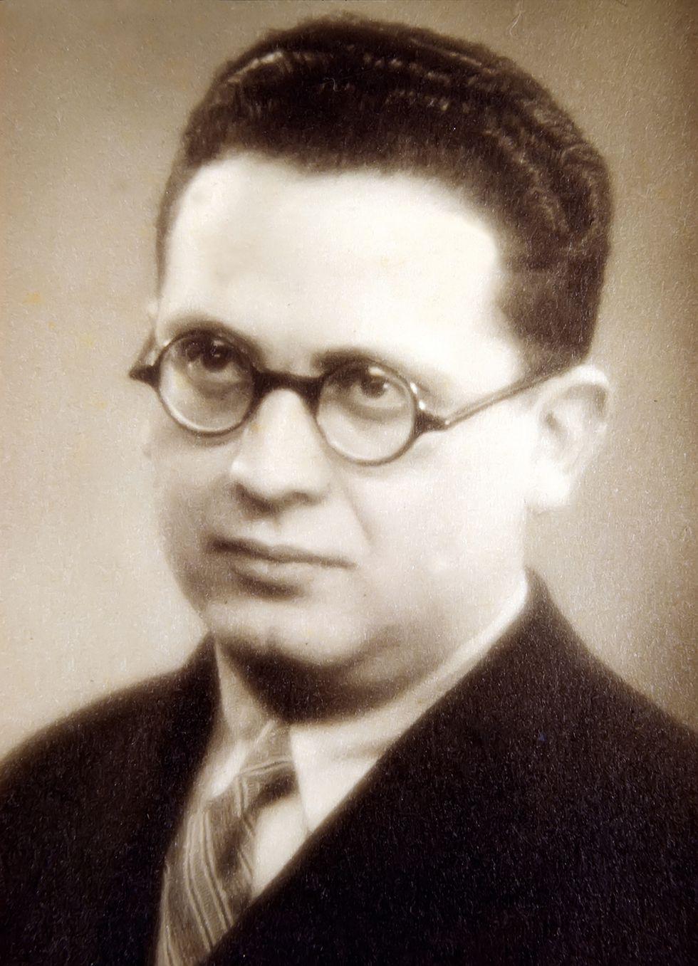 Yves PAGES (Ecrivain et éditeur)