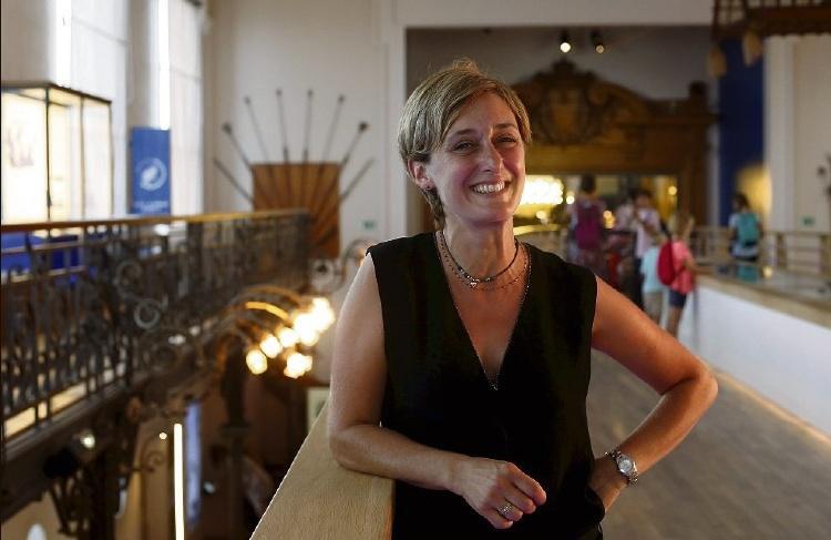 JOËLLE DEVIRAS