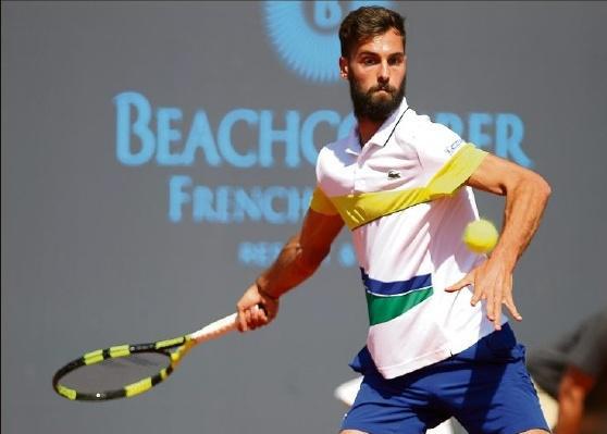 VIVIEN SEILLER,1. Le vainqueur empochera 9 200 euros et le finaliste 5 400 euros. 2. Les plus beaux matchs de chaque journée seront programmés le soir sur le court central pour permettre aux employés de Sophia Antipolisetdesalentoursdeprofiterdutournoi.