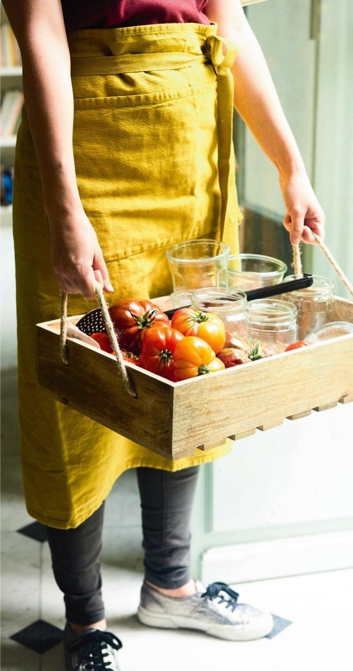 Eve-Marie Zizza-Lalu,Rédactrice en chef