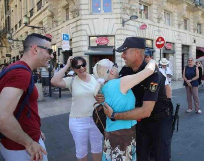 FLORENCE MOREAU,fl.moreau@sudouest.fr,A Disneyland en 2017