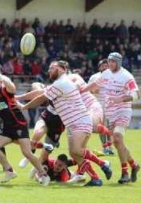 Le match Saint-Junien - Salles, demain à 15 h 30 à Saint-Junien.,Marc reynier