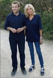 L. A.,1. Une polémique avait éclaté sur le prêt de sa villa par le préfet de Région, et le couple présidentiel avait par ailleurs déposé une plainte – retirée par la suite – contre un paparazzi, qui avait été placé en garde à vue.