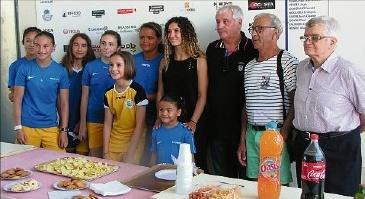 AN. D.,Une des prochaines étapes sera de développer les sponsors. Un appel leur est lancé, ils peuvent contacter le club par téléphone au 06.15.88.93.96 ou par mail : g.recrute@hotmail.com.