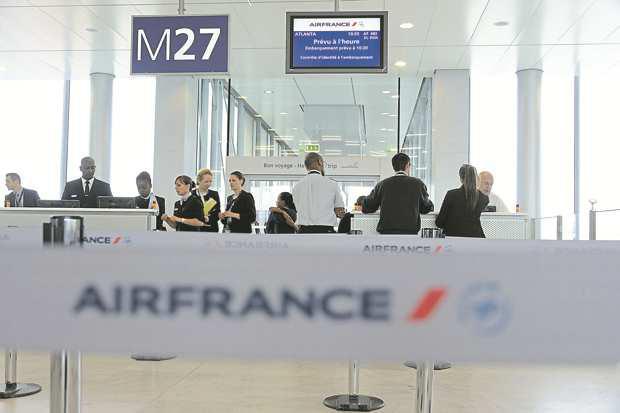 Air France-KLM Boucle Avec Succès Son Premier Plan Mondial D ...